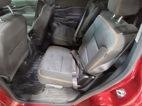 Used 2023 GMC Acadia AT4 w/ Trailering Package image 23
