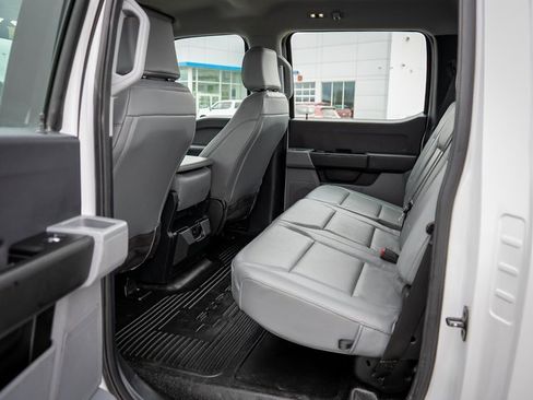 Used 2023 Ford F250 XL w/ Snow Plow Prep Package image 13