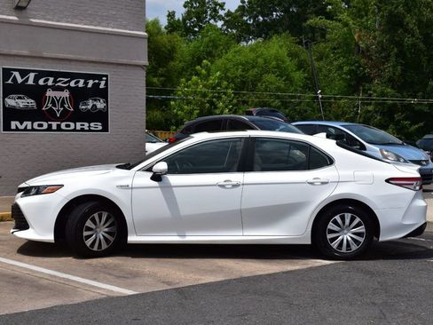 Used 2020 Toyota Camry LE w/ Sunroof Package FWD image 3