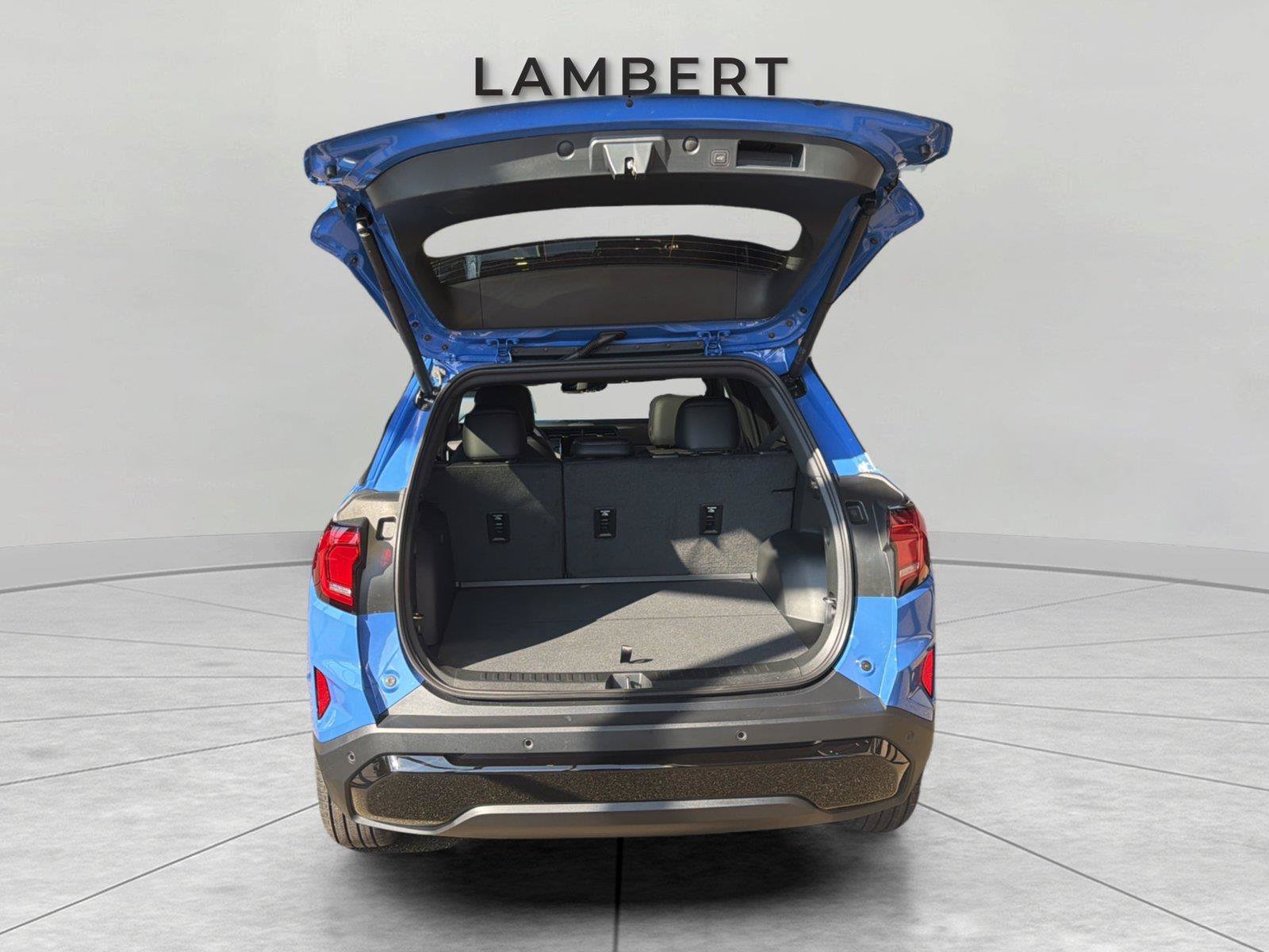New 2027 GMC Terrain Elevation w/ Elevation Premium Package AWD/4WD image 19