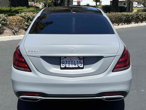 Used 2018 Mercedes-Benz S 560 Sedan image 19