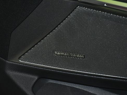 Used 2026 BMW M3 Competition image 19