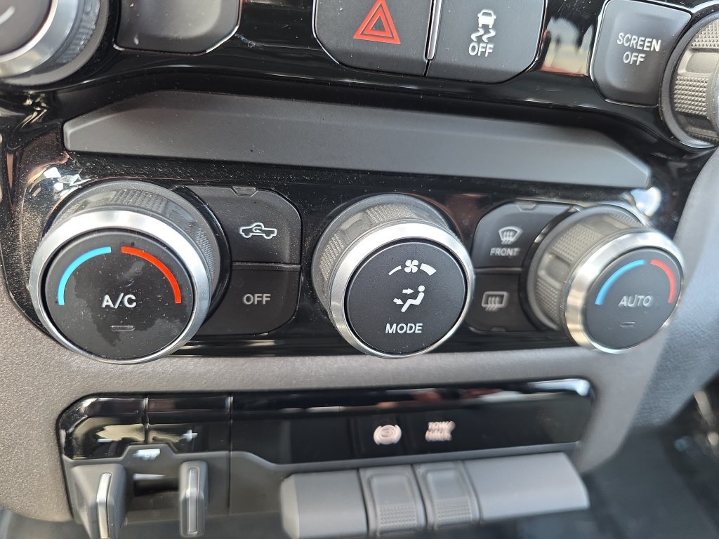 Used 2022 RAM 3500 Tradesman AWD/4WD image 26