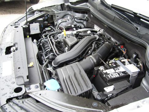 New 2026 Volkswagen Taos SE AWD/4WD image 24