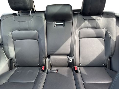 Used 2018 Land Rover Range Rover HSE image 20