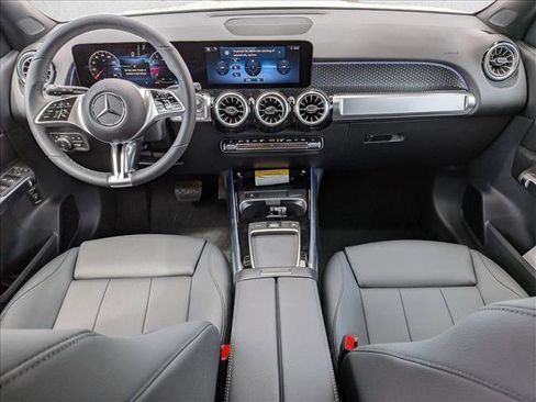 New 2026 Mercedes-Benz GLB 250 image 15