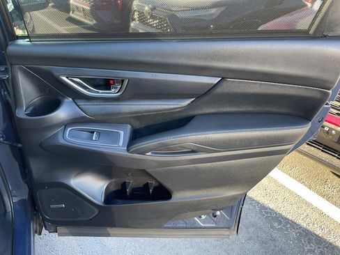 Used 2024 Subaru Ascent Limited w/ Technology Package image 11