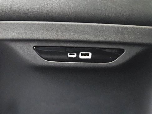 New 2026 Chrysler Pacifica Select image 27