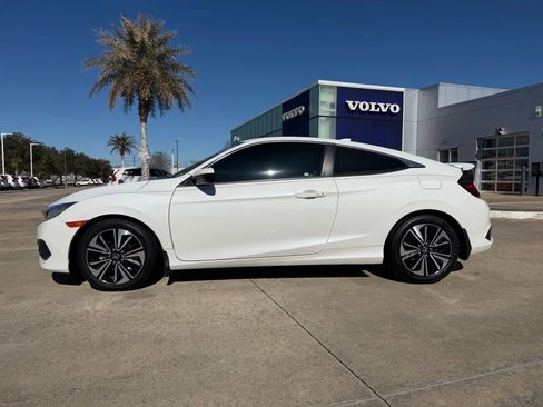 Used 2016 Honda Civic EX-T image 2
