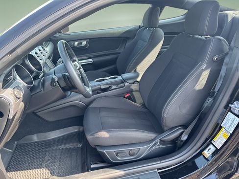 Used 2021 Ford Mustang GT w/ Black Accent Package RWD image 19