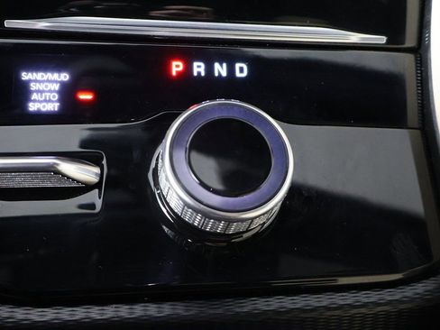Used 2024 Jeep Grand Cherokee Limited AWD/4WD image 49
