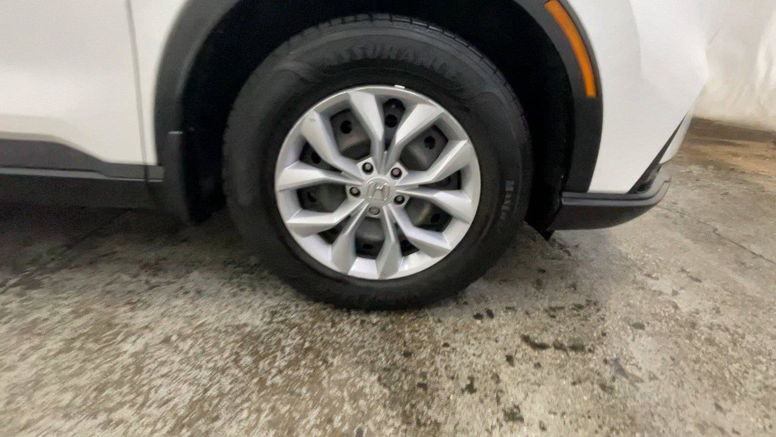 Used 2023 Honda CR-V LX image 18