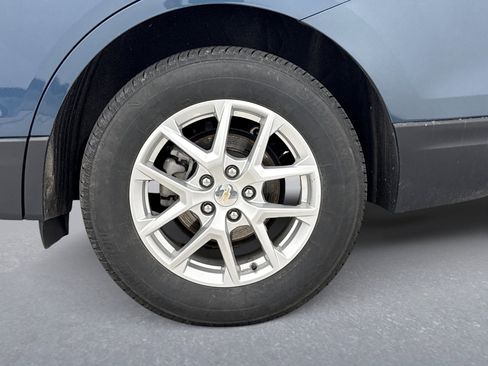 Used 2024 Chevrolet Equinox LT image 12