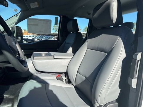 New 2026 Ford F350 XL w/ XL Off-Road Package image 10