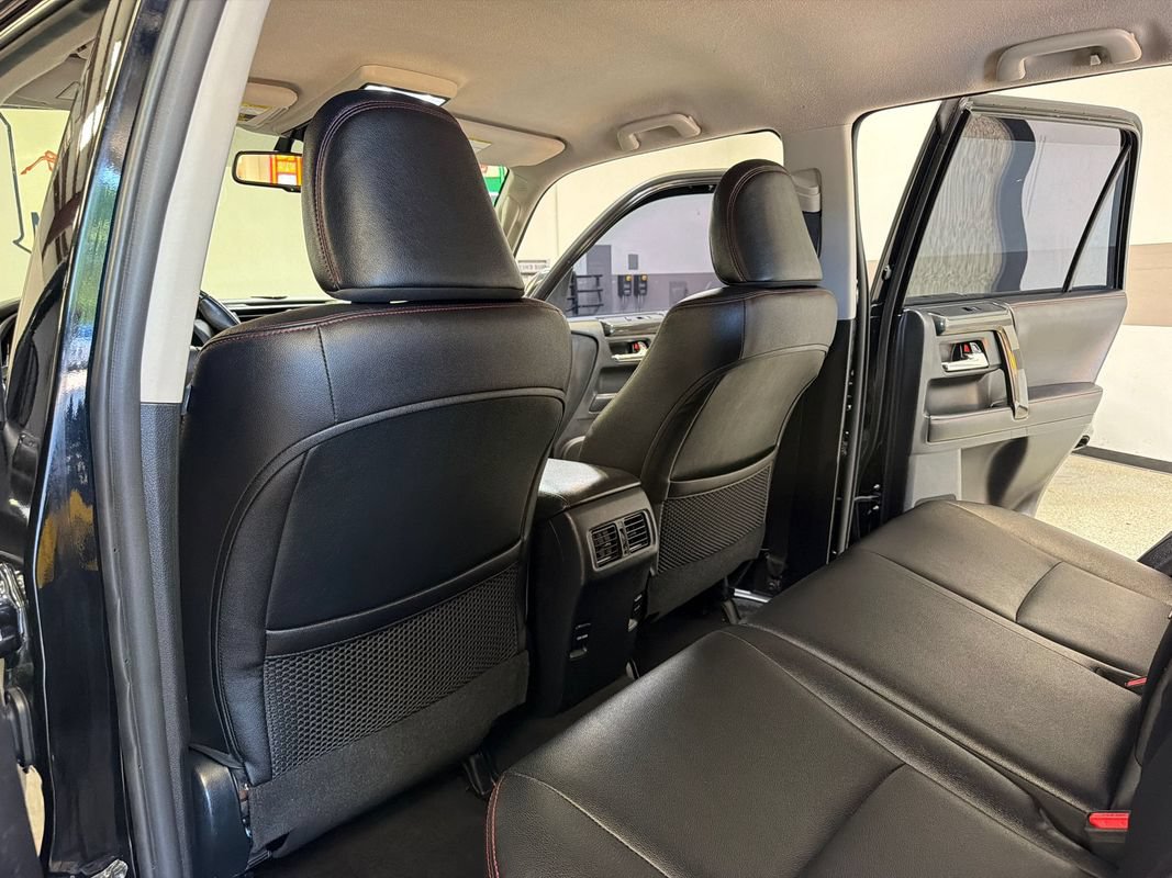 Used 2018 Toyota 4Runner TRD Pro AWD/4WD image 31