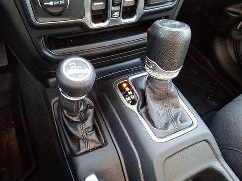 Certified 2023 Jeep Wrangler Unlimited Sport image 17