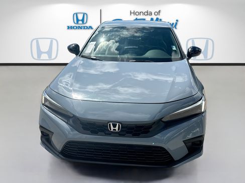 Used 2024 Honda Civic Sport image 2