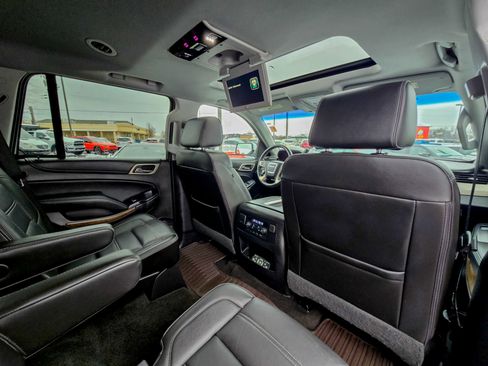 Used 2018 GMC Yukon Denali w/ Open Road Package image 12
