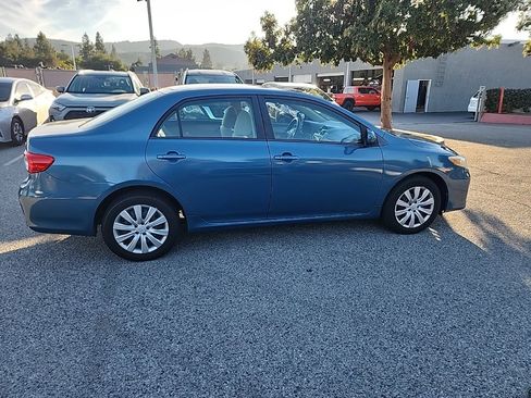 Used 2012 Toyota Corolla LE image 6
