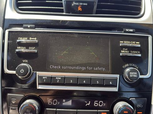Used 2018 Nissan Altima 2.5 SL FWD image 20