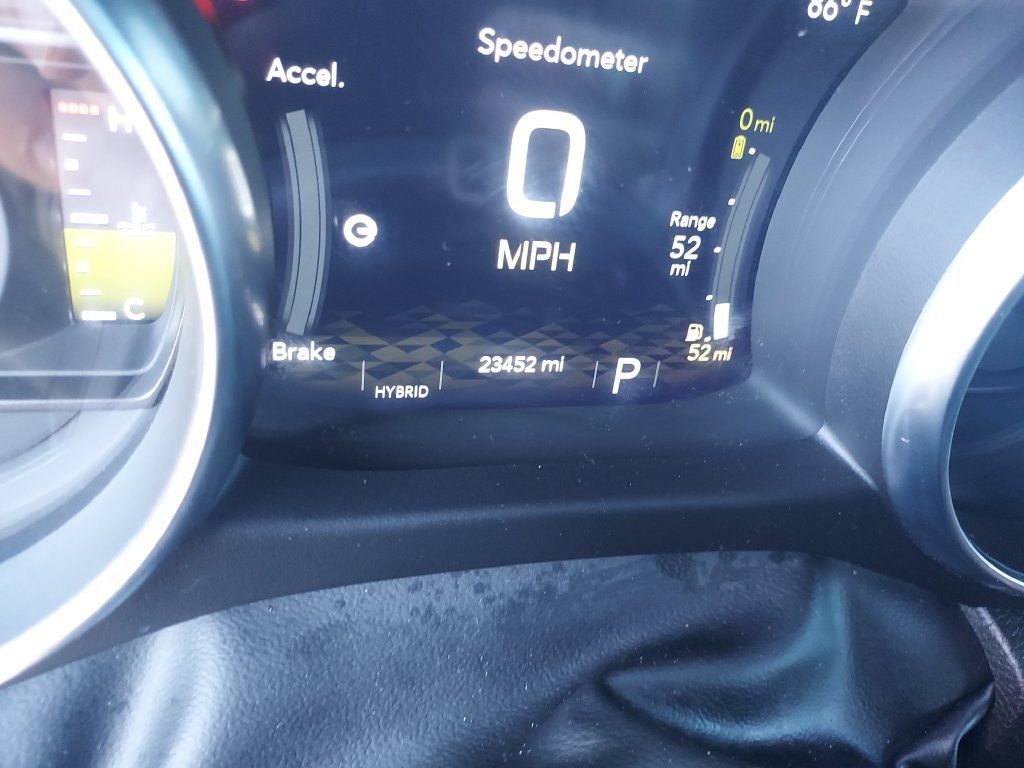Used 2023 Jeep Wrangler Unlimited Sahara w/ Cold Weather Group AWD/4WD image 19
