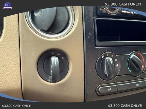 Used 2005 Ford F150 XLT image 13