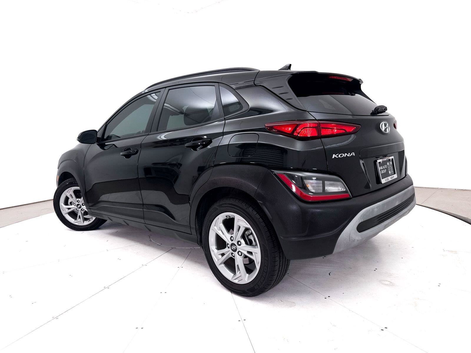 Used 2023 Hyundai Kona SEL w/ Cargo Package FWD image 2