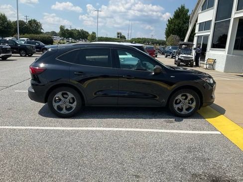 Used 2025 Ford Escape ST-Line FWD image 7