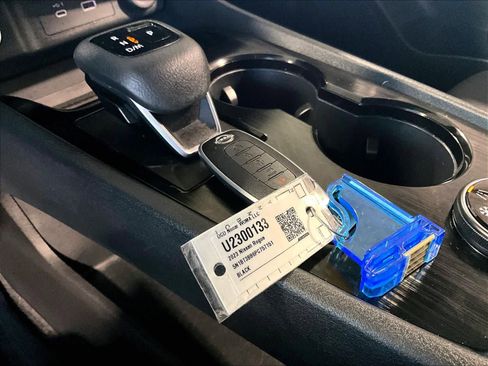 Used 2023 Nissan Rogue SV w/ SV Premium Package image 30