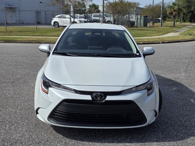 Certified 2023 Toyota Corolla LE FWD image 2