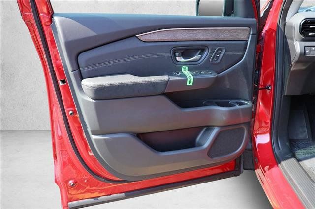 New 2026 Honda Pilot Elite image 12