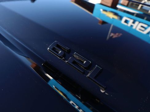 Used 2025 Chevrolet Silverado 1500 High Country w/ Midnight Edition image 7