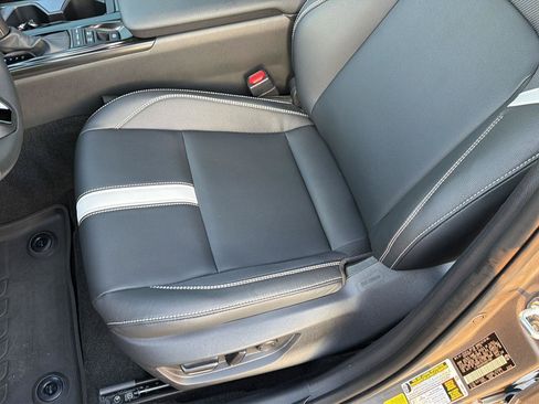 Certified 2025 Toyota Camry SE FWD image 29