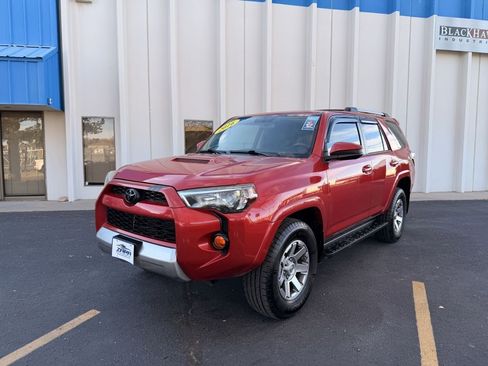Used 2016 Toyota 4Runner Limited image 3