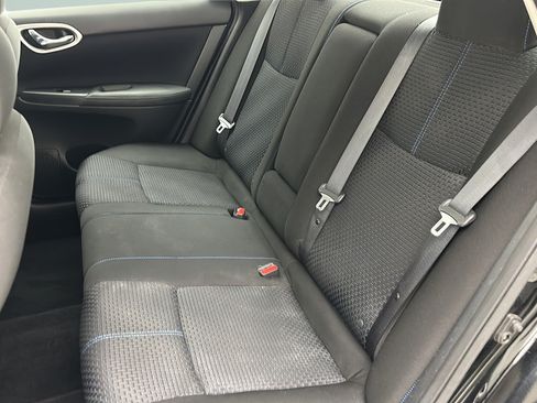 Used 2017 Nissan Sentra SR FWD image 9