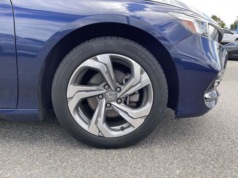 Used 2020 Honda Accord EX image 22