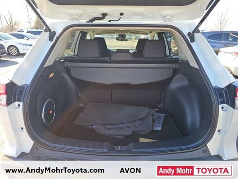 Used 2022 Toyota Corolla Cross LE w/ Moonroof Package image 12