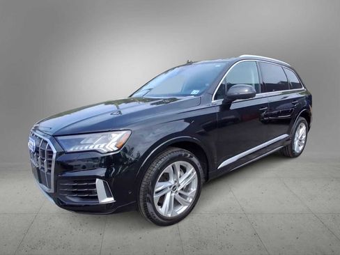 Used 2023 Audi Q7 3.0T Premium w/ Convenience Package AWD/4WD image 4