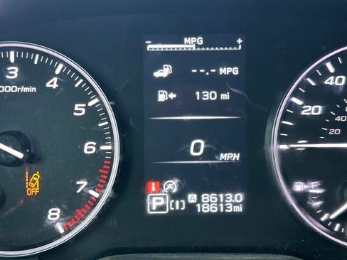 Used 2024 Subaru Crosstrek 2.0i Premium AWD/4WD image 8