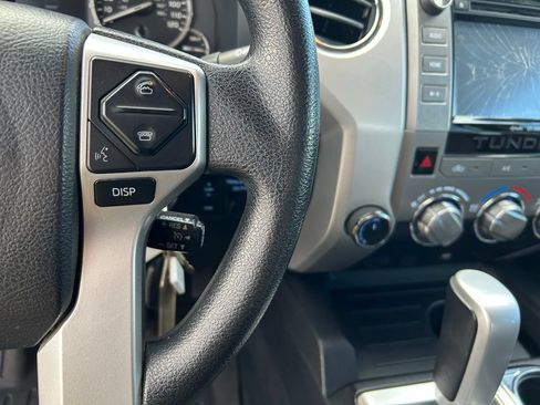 Used 2017 Toyota Tundra SR5 w/ SR5 Upgrade Package AWD/4WD image 22
