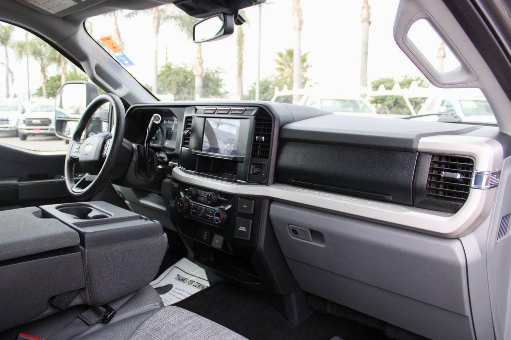 Used 2023 Ford F250 XLT AWD/4WD image 36