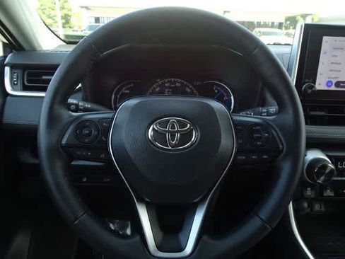 Used 2025 Toyota RAV4 XLE w/ Convenience Package AWD/4WD image 24