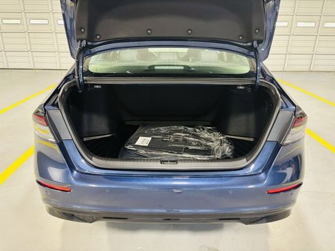 New 2025 Honda Accord EX-L image 10