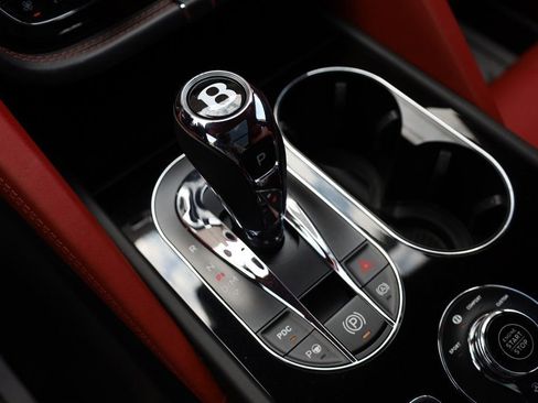 Used 2023 Bentley Bentayga Extended Wheelbase image 49