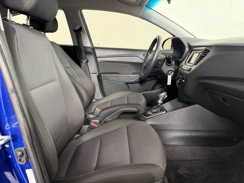 Used 2021 Hyundai Accent SE FWD image 21