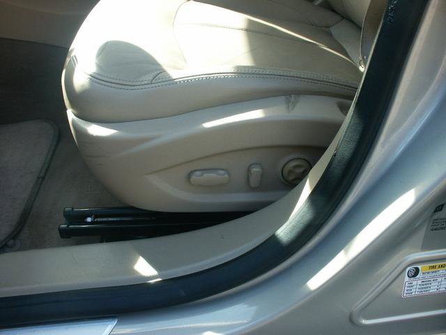 Used 2011 Buick LaCrosse CXL FWD image 14