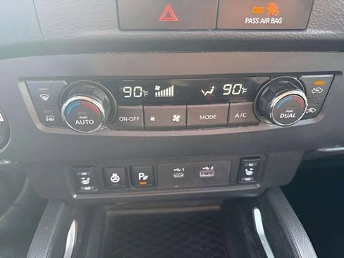 Used 2023 Nissan Frontier SV w/ SV Convenience Package image 6