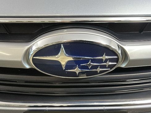 Used 2021 Subaru Outback Premium AWD/4WD image 10