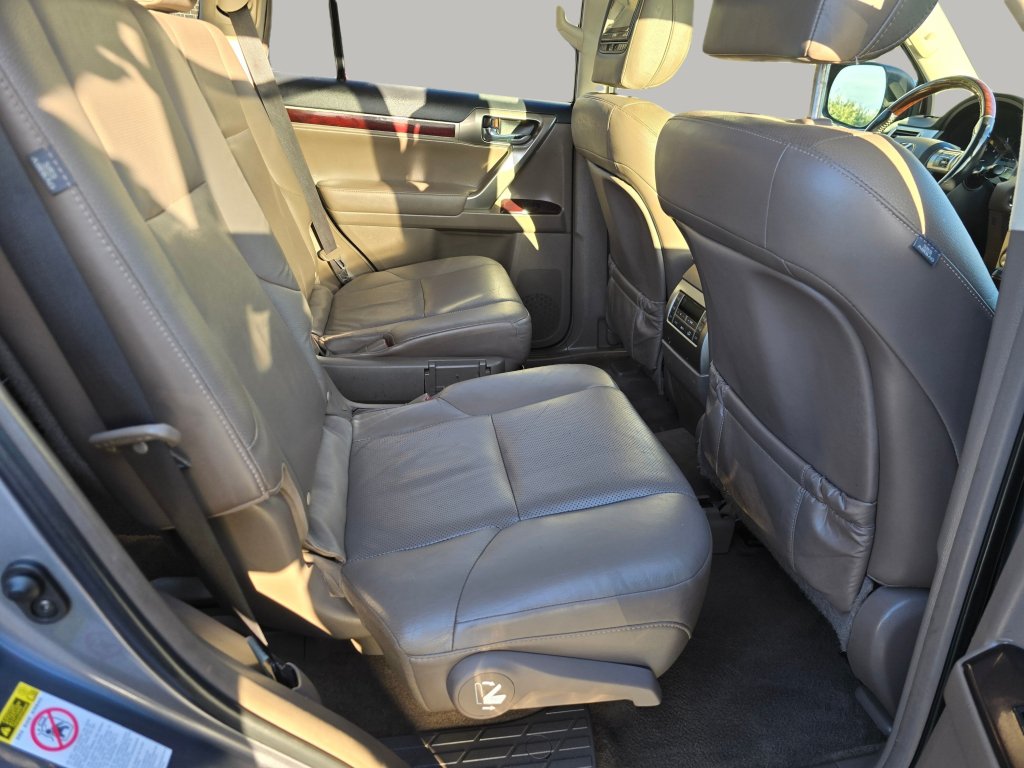 Used 2017 Lexus GX 460 Premium AWD/4WD image 29