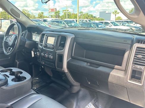 Used 2022 RAM 1500 Express image 29